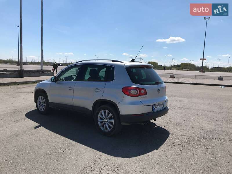 Позашляховик / Кросовер Volkswagen Tiguan 2010 в Львові фото 6 Позашляховик / Кросовер Volkswagen Tiguan 2010 в Львові