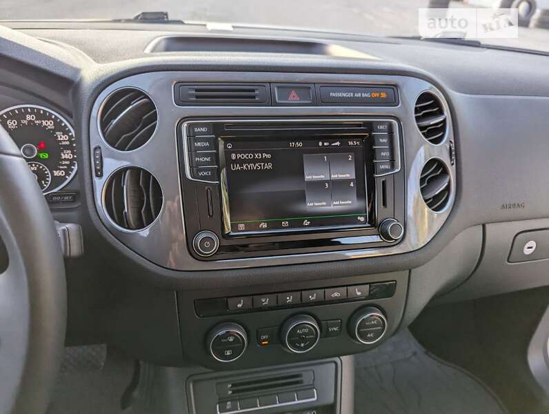 Внедорожник / Кроссовер Volkswagen Tiguan 2016 в Виннице