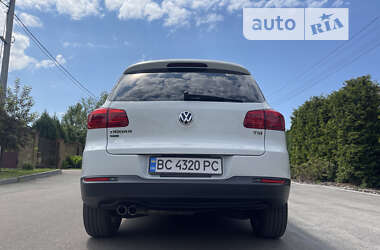 Внедорожник / Кроссовер Volkswagen Tiguan 2017 в Киеве