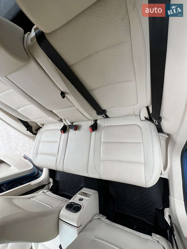 Внедорожник / Кроссовер Volkswagen Tiguan 2017 в Ивано-Франковске