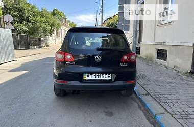 Внедорожник / Кроссовер Volkswagen Tiguan 2010 в Ивано-Франковске