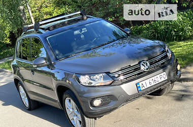 Позашляховик / Кросовер Volkswagen Tiguan 2012 в Києві