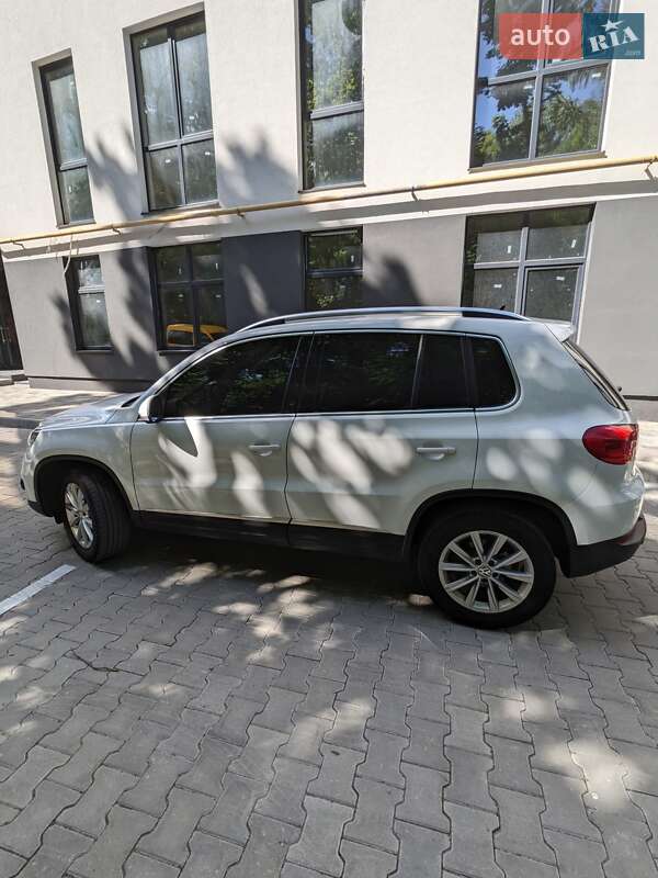 Позашляховик / Кросовер Volkswagen Tiguan 2014 в Тернополі