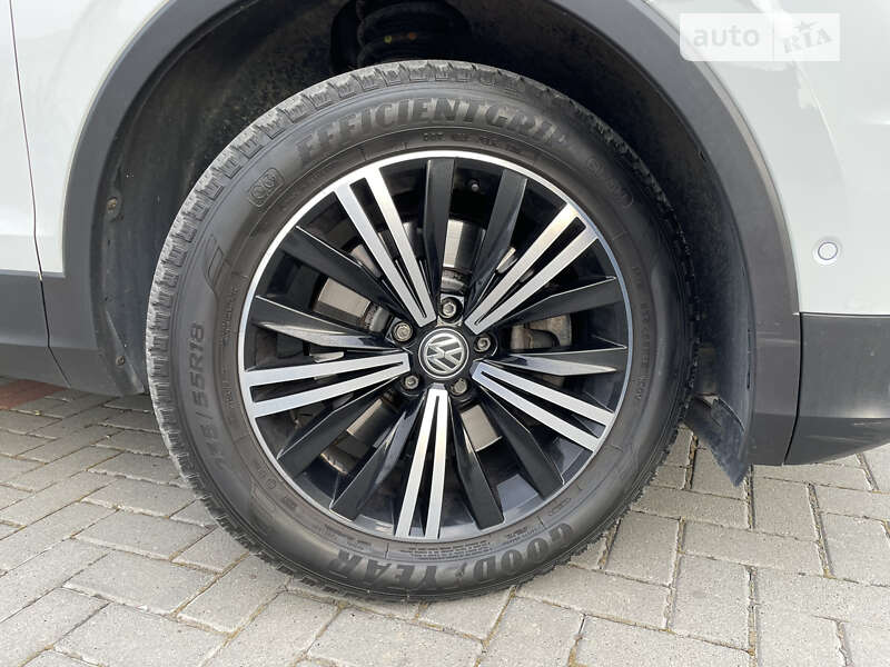 Внедорожник / Кроссовер Volkswagen Tiguan 2017 в Золочеве фото 32 Внедорожник / Кроссовер Volkswagen Tiguan 2017 в Золочеве