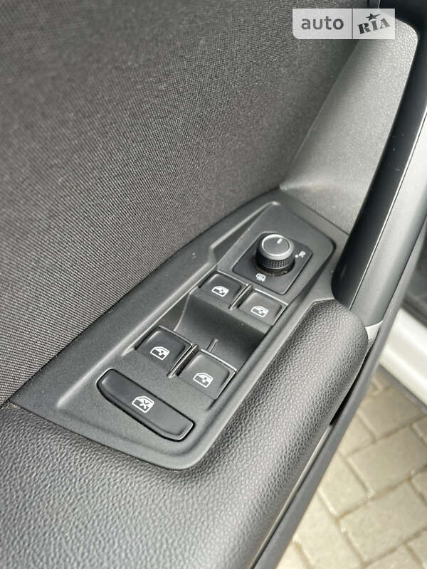 Внедорожник / Кроссовер Volkswagen Tiguan 2017 в Золочеве фото 45 Внедорожник / Кроссовер Volkswagen Tiguan 2017 в Золочеве