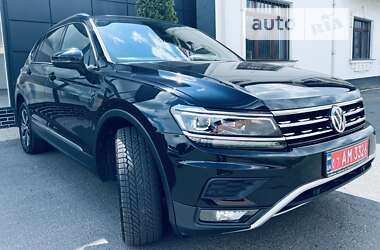 Позашляховик / Кросовер Volkswagen Tiguan 2018 в Мукачевому