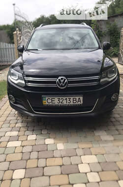 Внедорожник / Кроссовер Volkswagen Tiguan 2013 в Кельменцах