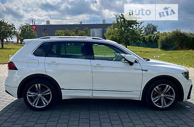 Позашляховик / Кросовер Volkswagen Tiguan 2019 в Чернівцях