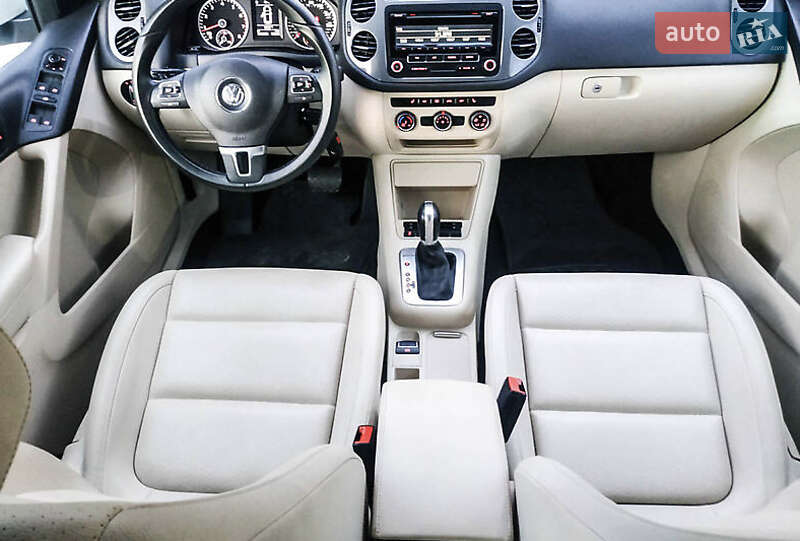 Позашляховик / Кросовер Volkswagen Tiguan 2014 в Івано-Франківську