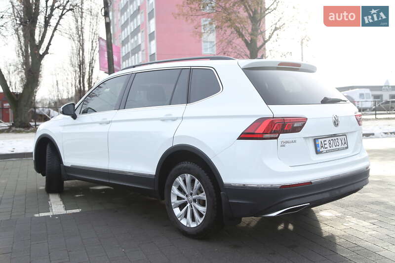 Внедорожник / Кроссовер Volkswagen Tiguan 2017 в Хмельницком фото 4 Внедорожник / Кроссовер Volkswagen Tiguan 2017 в Хмельницком