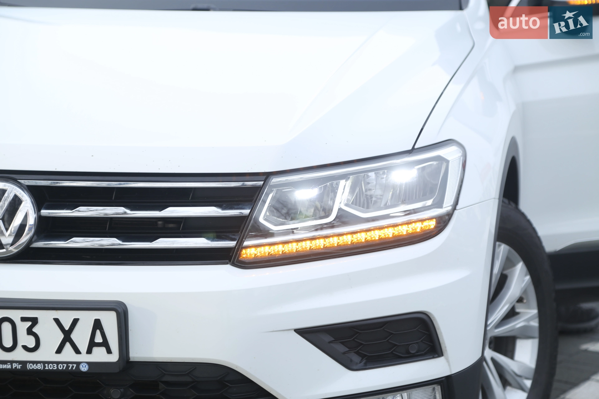 2017 Volkswagen Tiguan - мініатюра 13