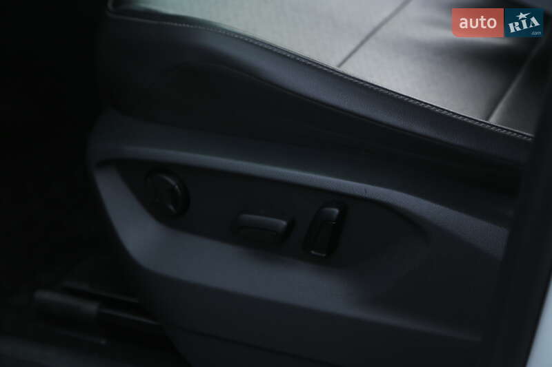 Внедорожник / Кроссовер Volkswagen Tiguan 2017 в Хмельницком фото 17 Внедорожник / Кроссовер Volkswagen Tiguan 2017 в Хмельницком