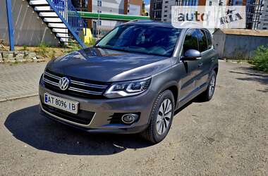 Внедорожник / Кроссовер Volkswagen Tiguan 2015 в Ивано-Франковске