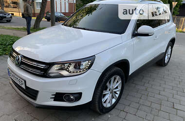 Внедорожник / Кроссовер Volkswagen Tiguan 2014 в Тернополе