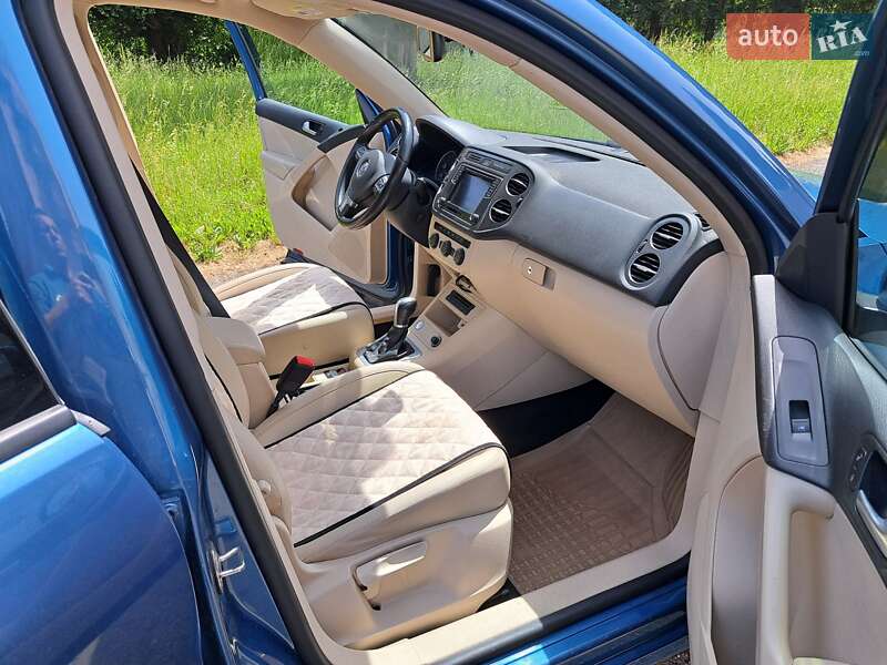 Внедорожник / Кроссовер Volkswagen Tiguan 2016 в Бурштыне фото 7 Внедорожник / Кроссовер Volkswagen Tiguan 2016 в Бурштыне