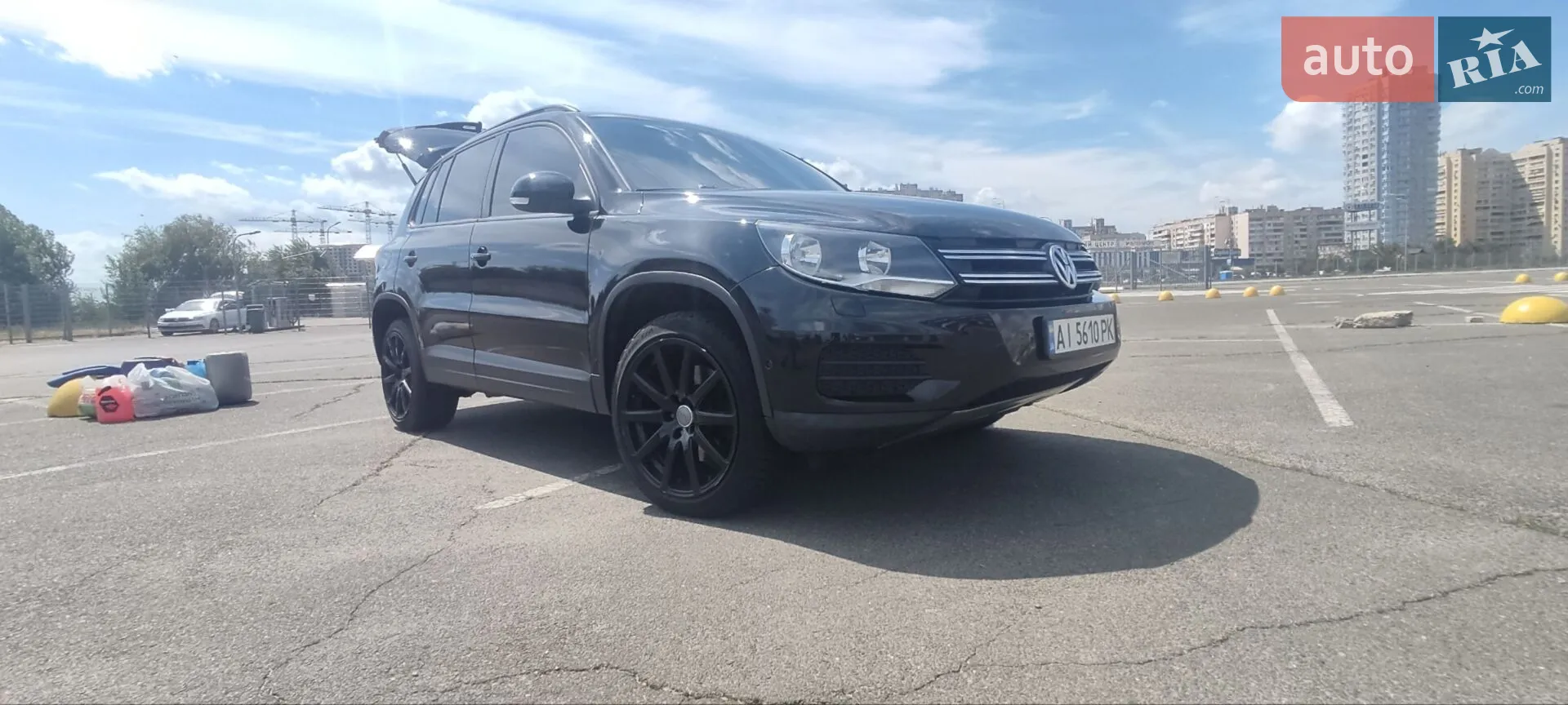 2017 Volkswagen Tiguan - мініатюра 10