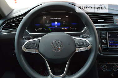 Позашляховик / Кросовер Volkswagen Tiguan 2023 в Львові