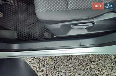 Внедорожник / Кроссовер Volkswagen Tiguan 2010 в 