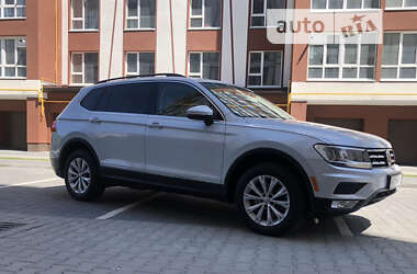 Внедорожник / Кроссовер Volkswagen Tiguan 2018 в Ивано-Франковске