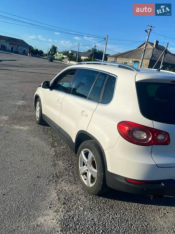 Volkswagen Tiguan 2011 VIN WVGZZZ5NZBW080899 фото оголошення 9 з 48