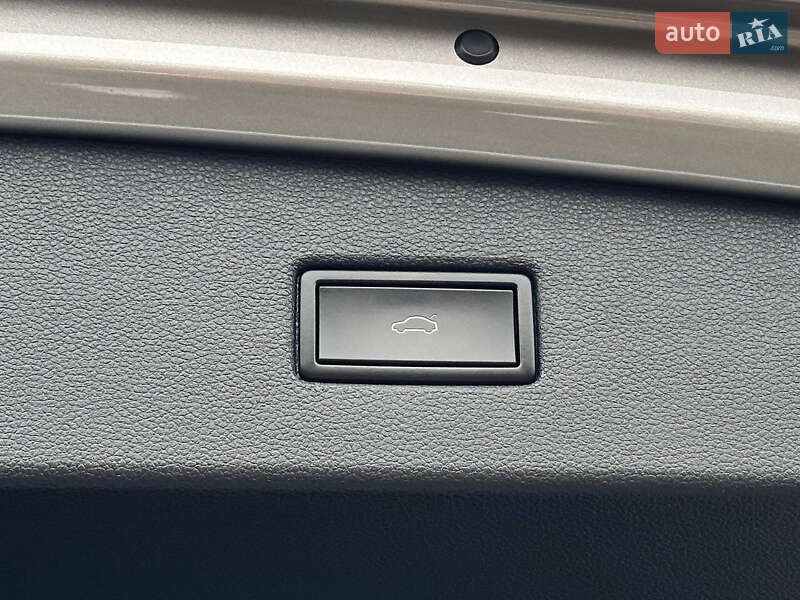 Внедорожник / Кроссовер Volkswagen Tiguan 2020 в Тернополе