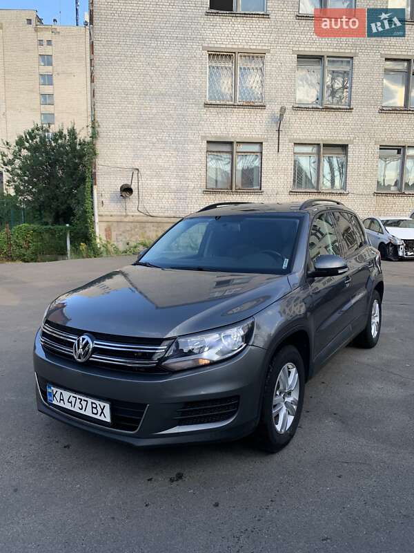 Volkswagen Tiguan 2015