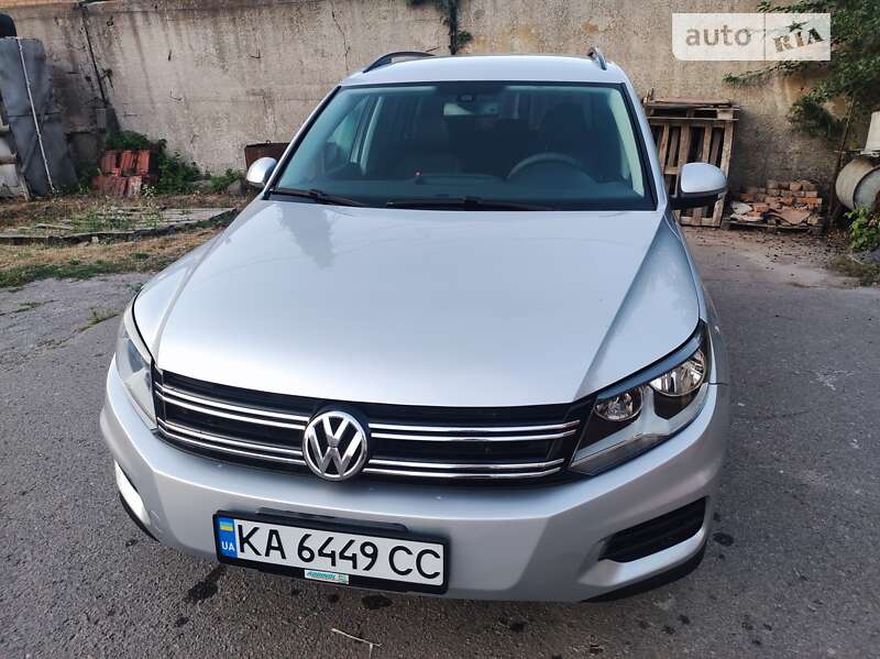 Позашляховик / Кросовер Volkswagen Tiguan 2016 в Миргороді