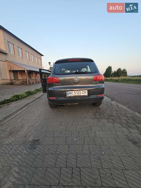 Volkswagen Tiguan 2012