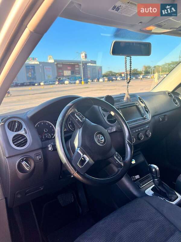 Внедорожник / Кроссовер Volkswagen Tiguan 2014 в Одессе фото 11 Внедорожник / Кроссовер Volkswagen Tiguan 2014 в Одессе