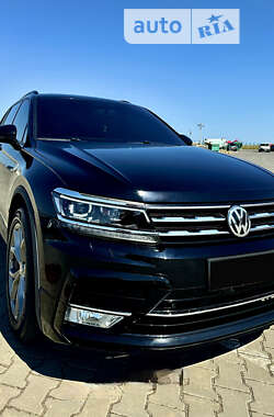 Позашляховик / Кросовер Volkswagen Tiguan 2019 в Одесі