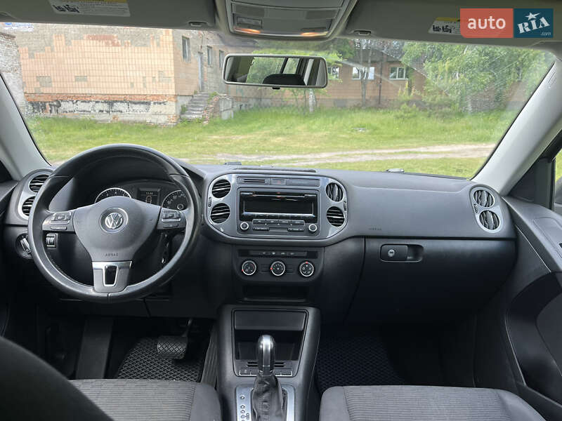 Внедорожник / Кроссовер Volkswagen Tiguan 2014 в Полтаве