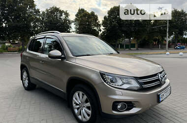 Внедорожник / Кроссовер Volkswagen Tiguan 2013 в Житомире