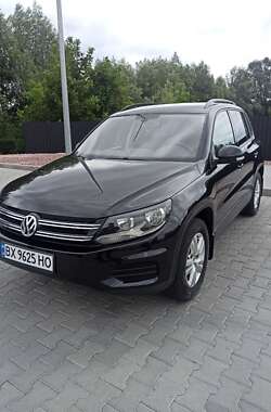 Позашляховик / Кросовер Volkswagen Tiguan 2016 в Хмельницькому