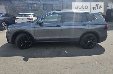 Позашляховик / Кросовер Volkswagen Tiguan 2019 в Дніпрі