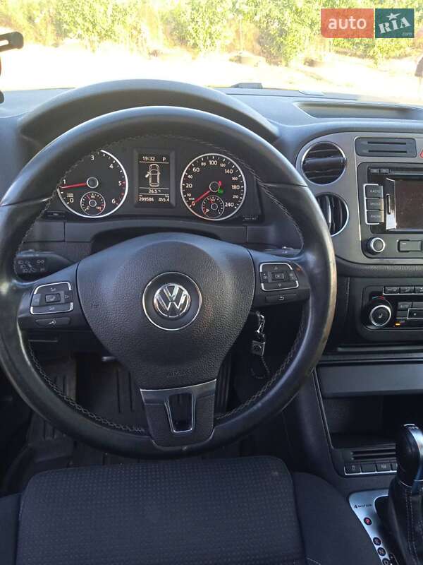 Внедорожник / Кроссовер Volkswagen Tiguan 2011 в Первомайске фото 6 Внедорожник / Кроссовер Volkswagen Tiguan 2011 в Первомайске