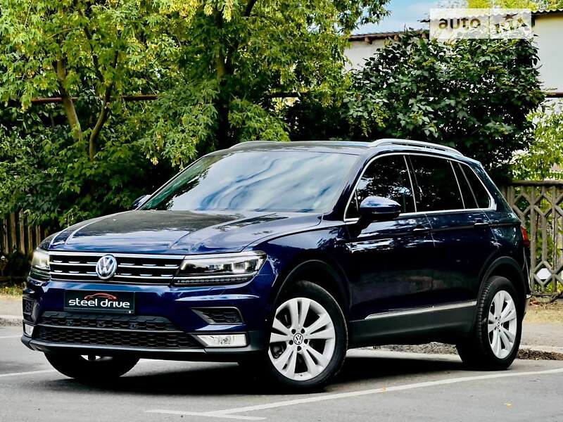 Позашляховик / Кросовер Volkswagen Tiguan 2017 в Миколаєві