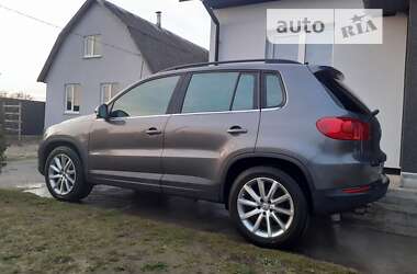 Позашляховик / Кросовер Volkswagen Tiguan 2012 в Славуті