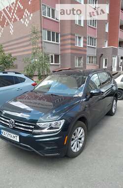 Внедорожник / Кроссовер Volkswagen Tiguan 2018 в Киеве