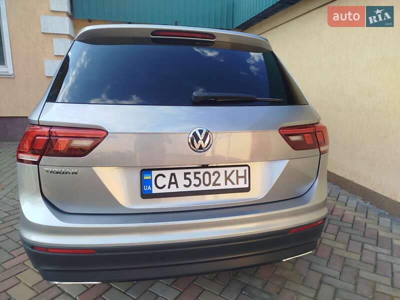 Внедорожник / Кроссовер Volkswagen Tiguan 2021 в Шполе