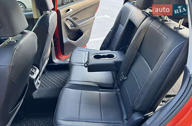 Внедорожник / Кроссовер Volkswagen Tiguan 2019 в 