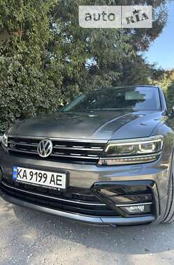 Внедорожник / Кроссовер Volkswagen Tiguan 2019 в Одессе