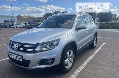 Позашляховик / Кросовер Volkswagen Tiguan 2012 в Житомирі