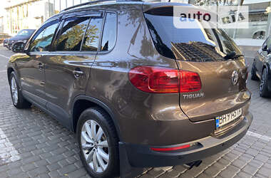 Внедорожник / Кроссовер Volkswagen Tiguan 2013 в Одессе