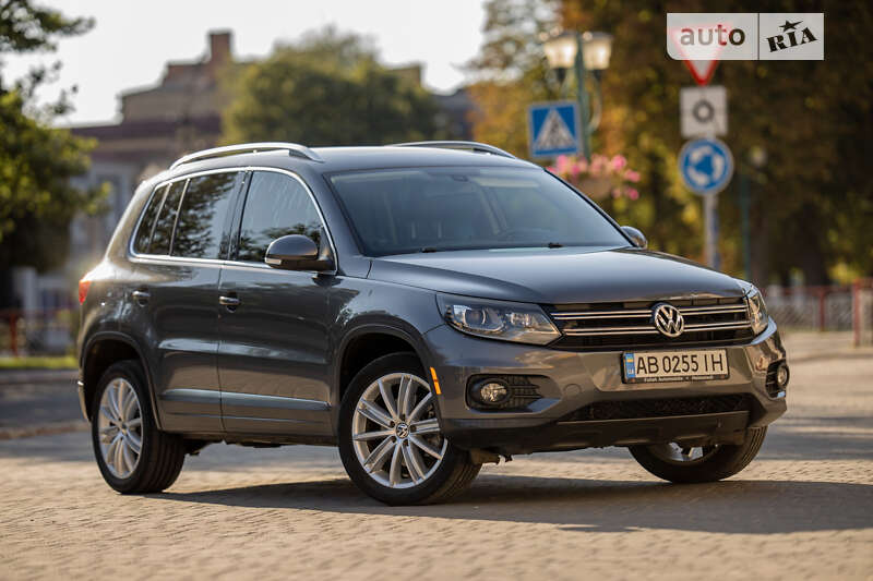 Позашляховик / Кросовер Volkswagen Tiguan 2015 в Могилів-Подільському