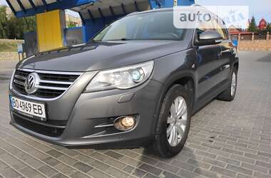 Внедорожник / Кроссовер Volkswagen Tiguan 2010 в Тернополе