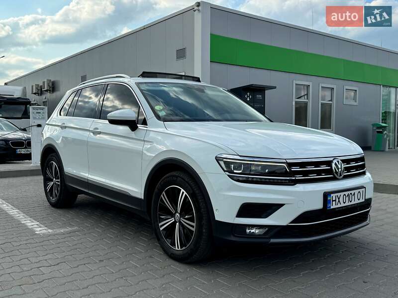 Внедорожник / Кроссовер Volkswagen Tiguan 2019 в Хмельницком