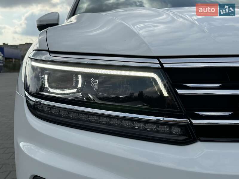 Внедорожник / Кроссовер Volkswagen Tiguan 2019 в Хмельницком