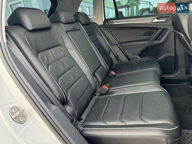 Внедорожник / Кроссовер Volkswagen Tiguan 2019 в Хмельницком