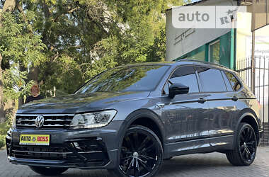 Внедорожник / Кроссовер Volkswagen Tiguan 2020 в Николаеве