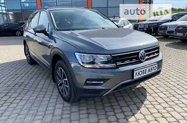 Позашляховик / Кросовер Volkswagen Tiguan 2019 в Львові